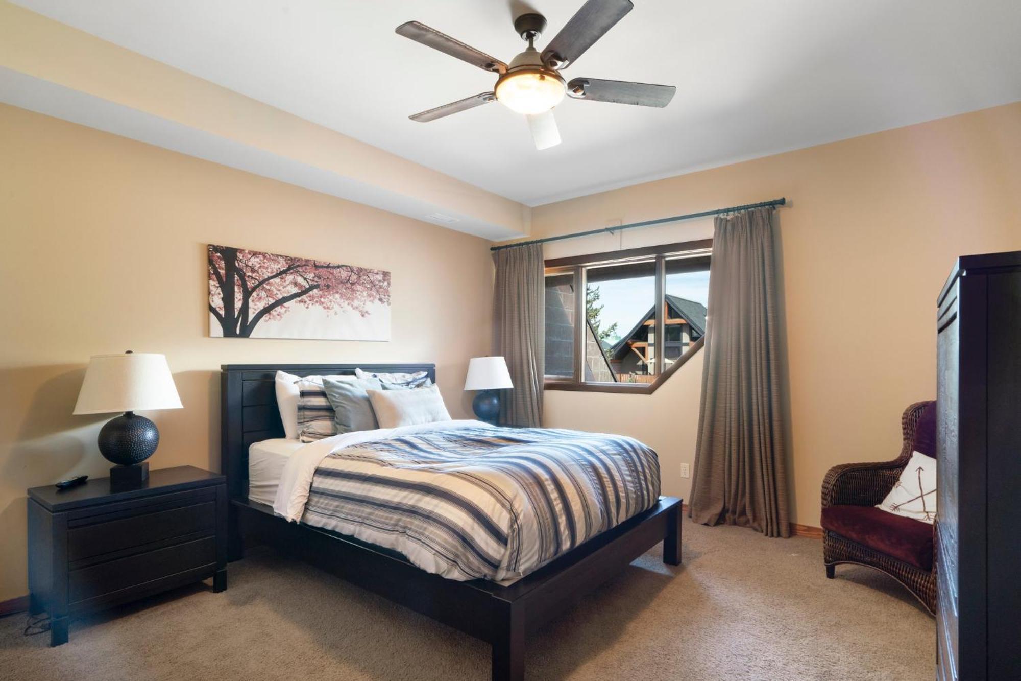 Cascade Penthouse By Canadian Rockies Vacation Rentals Canmore Esterno foto