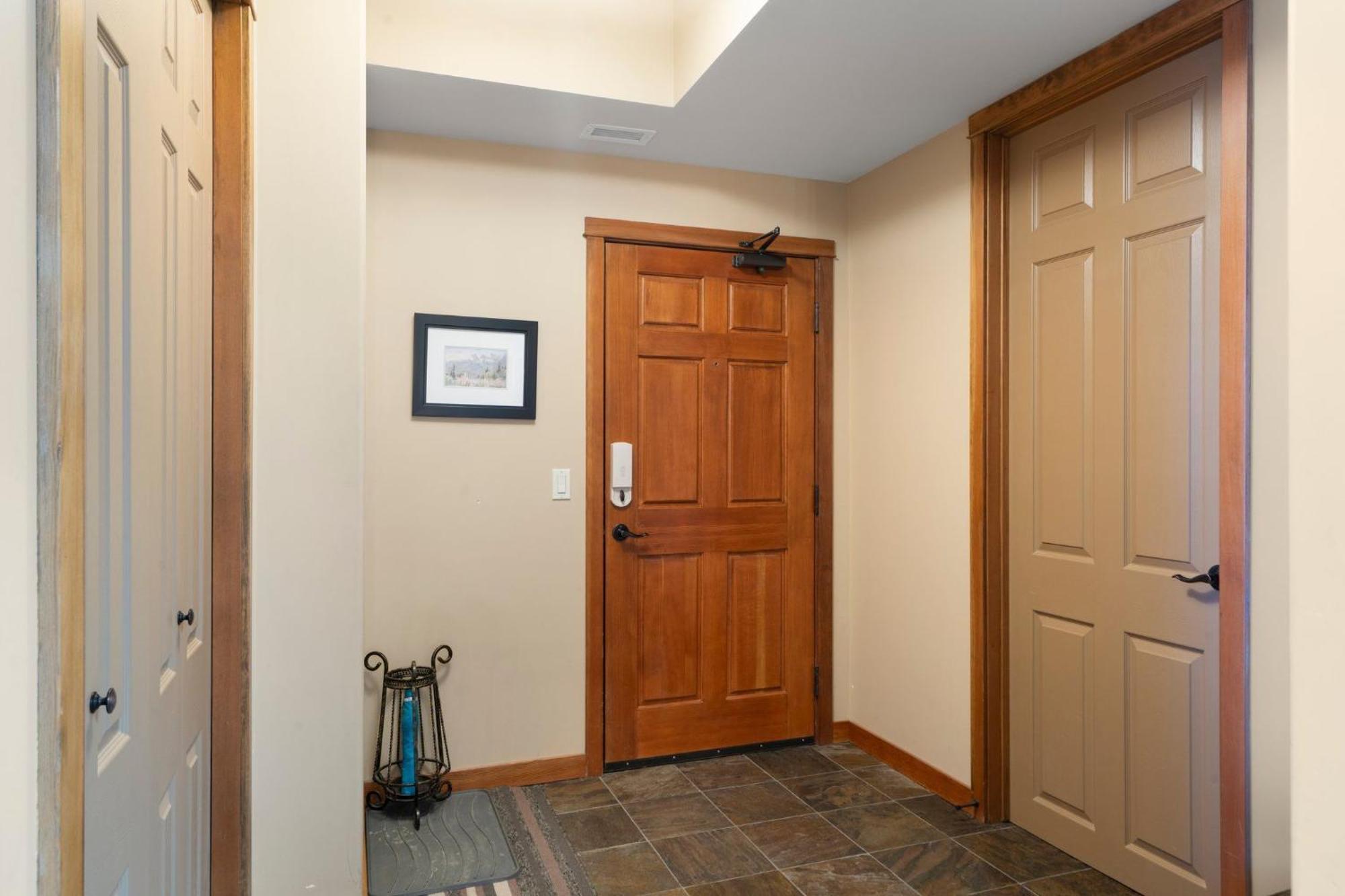 Cascade Penthouse By Canadian Rockies Vacation Rentals Canmore Esterno foto