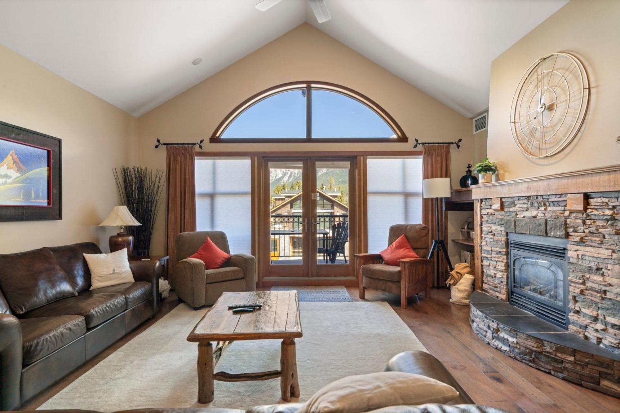 Cascade Penthouse By Canadian Rockies Vacation Rentals Canmore Esterno foto