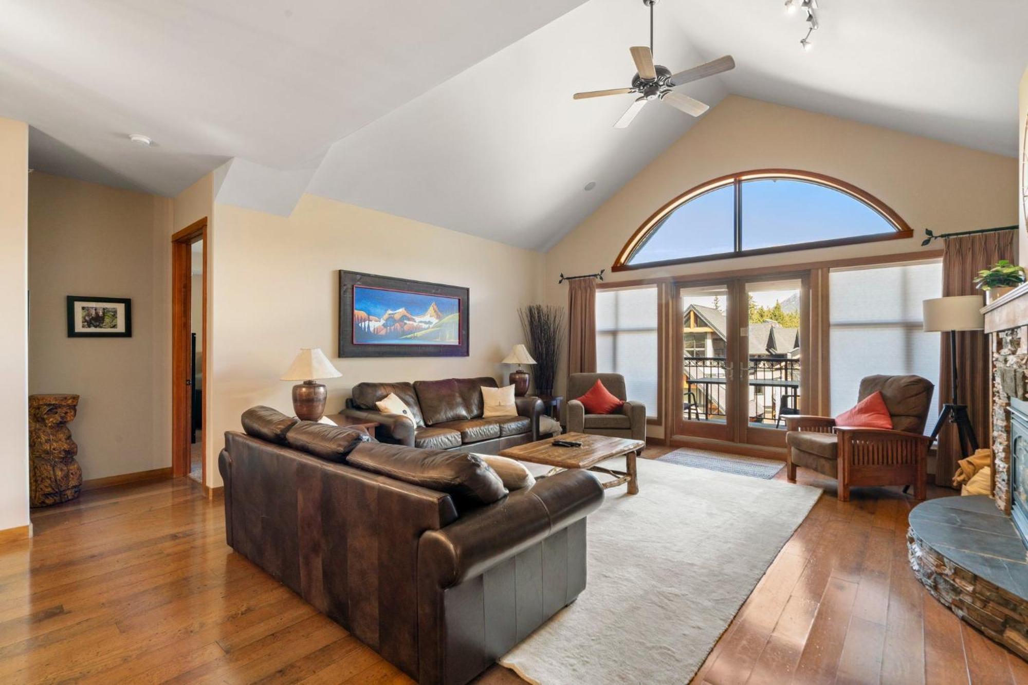 Cascade Penthouse By Canadian Rockies Vacation Rentals Canmore Esterno foto